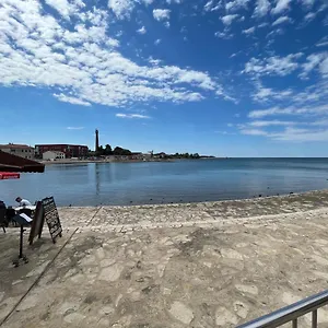  Apartment Zimmer Umago Croatia